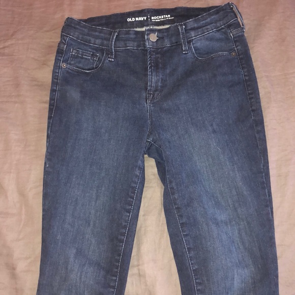 Dark wash mid-rise skinny jeans